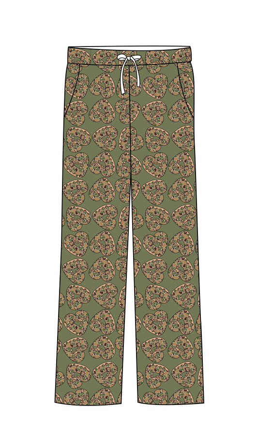 Camo Donut Hearts Unisex Lounge Pants
